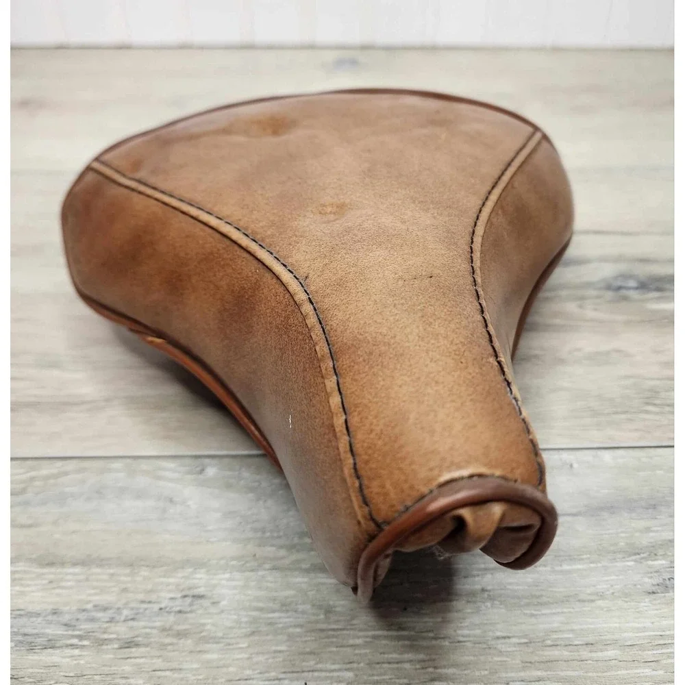 Vintage Persons Bicycle Cruiser Saddle Seat Made‎ in USA Brown tan